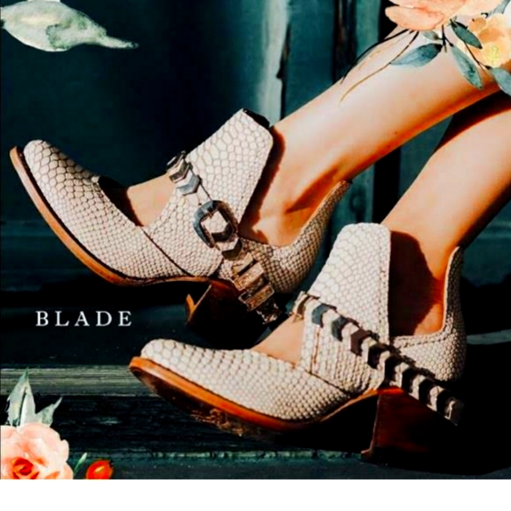 Freebird blade white snake skin bootie
